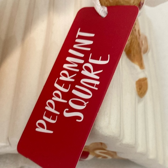 Potter’s Studio Gingerbread Canister - Picture 8 of 13